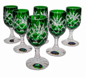 Szmaragdowe kryształowe kieliszki do wódki 25ml Ananas