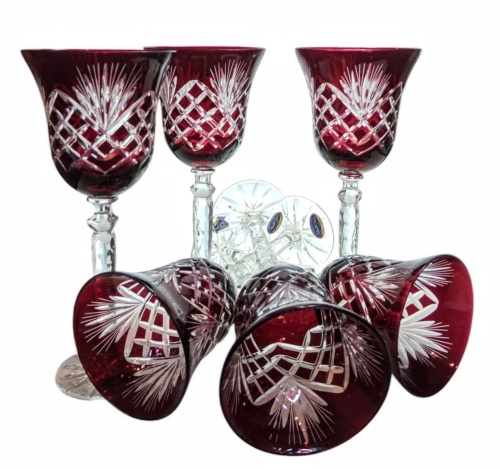 Kryształowy kieliszek do wina rubinowy szlif ananas Marika Crystal