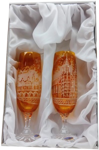 Grawerowane bursztynowe kieliszki do szampana Kraków 2szt